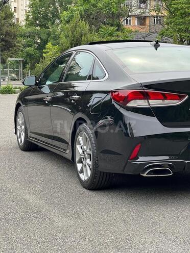 Hyundai Sonata-10