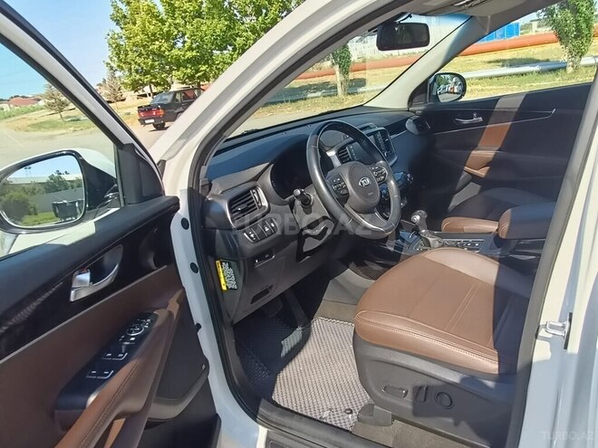 Kia Sorento-10