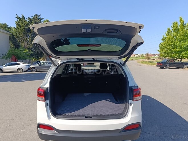 Kia Sorento-14