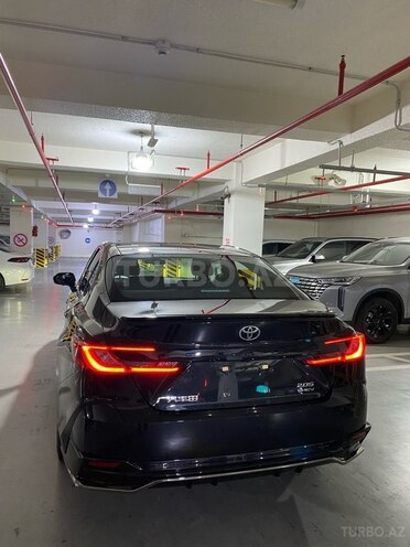 Toyota Camry-3