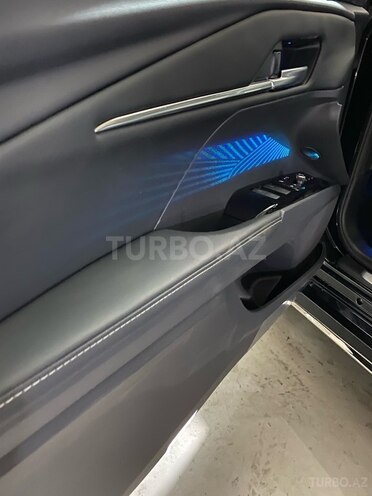 Toyota Camry-16