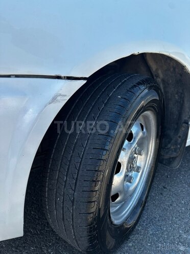 Hyundai Accent-9