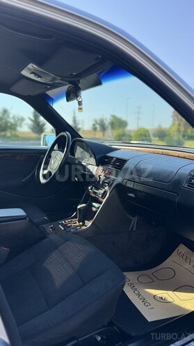 Mercedes C 200-9