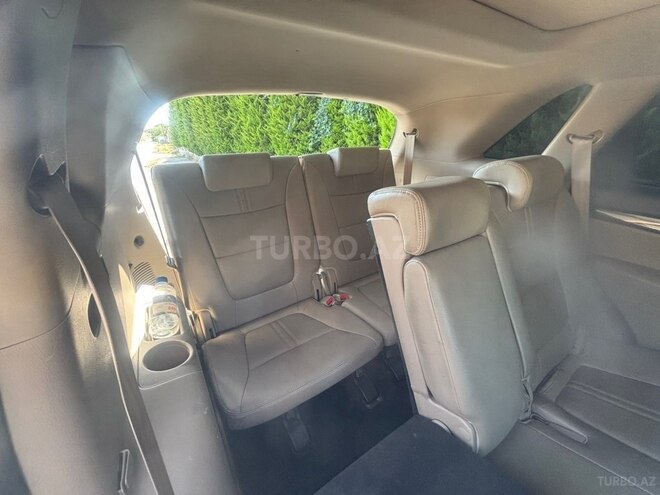Kia Sorento-10