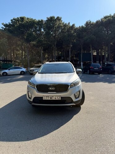 Kia Sorento-1