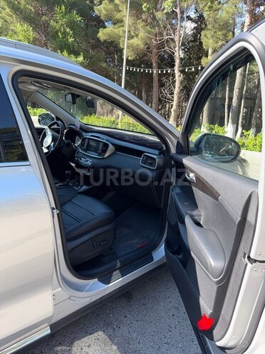 Kia Sorento-6