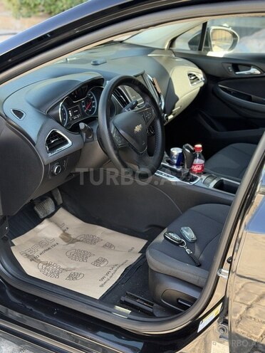 Chevrolet Cruze-18