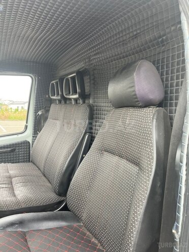GAZ GAZel (3302-18)-7