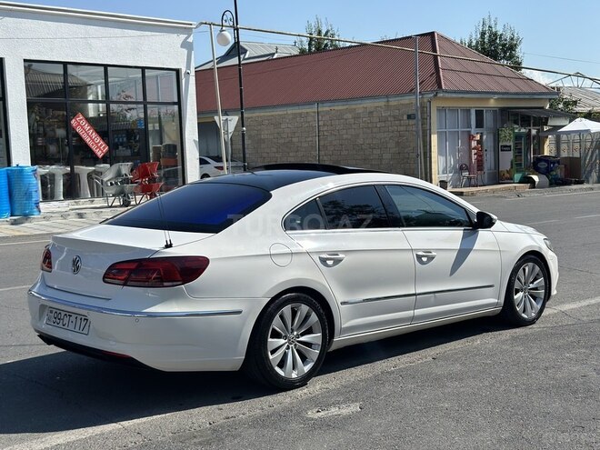 Volkswagen Passat CC-8