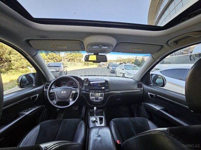 Hyundai Santa Fe-14