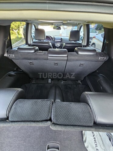 Hyundai Santa Fe-18