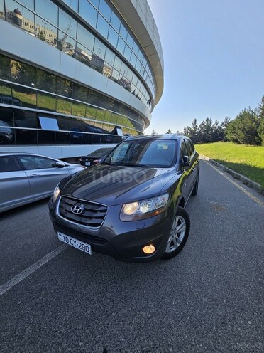 Hyundai Santa Fe-8