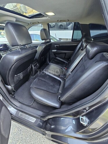 Hyundai Santa Fe-15
