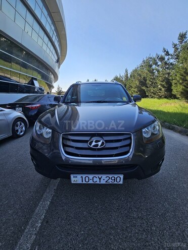 Hyundai Santa Fe-20