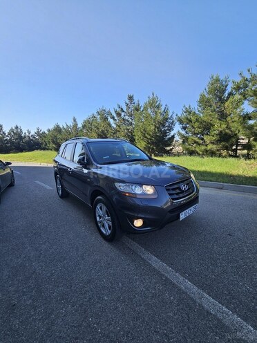 Hyundai Santa Fe-3