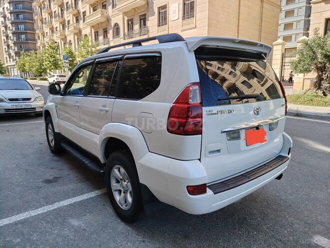 Toyota Land Cruiser Prado-5