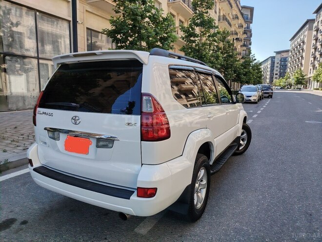 Toyota Land Cruiser Prado-6