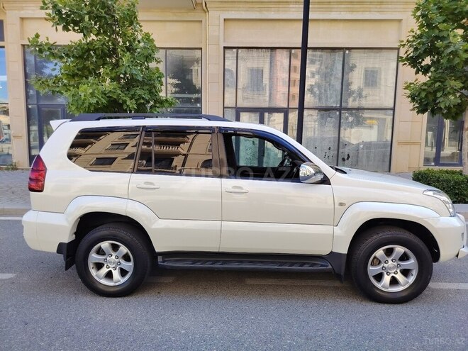 Toyota Land Cruiser Prado-14