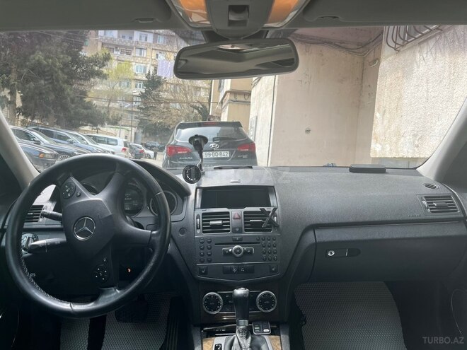 Mercedes C 250-12