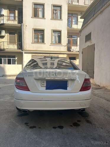 Mercedes C 250-8