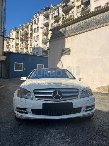 Mercedes C 250-1