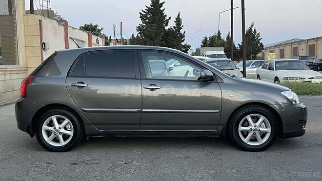 Toyota Corolla-2