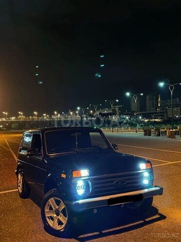 LADA (VAZ) Niva-3