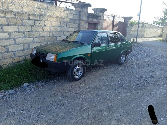 LADA (VAZ) 21099-5