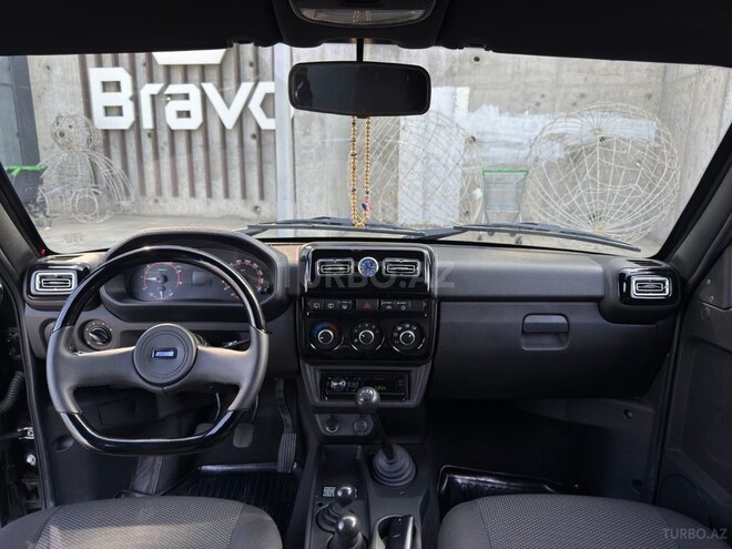 LADA (VAZ) Niva-12