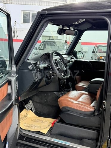 Mercedes G 500-12