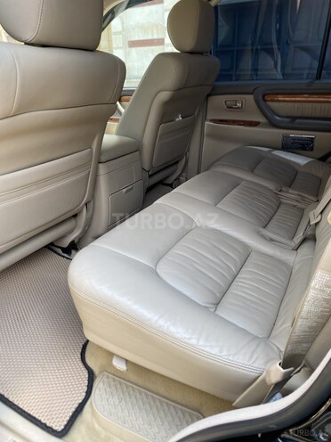 Lexus LX 470-8