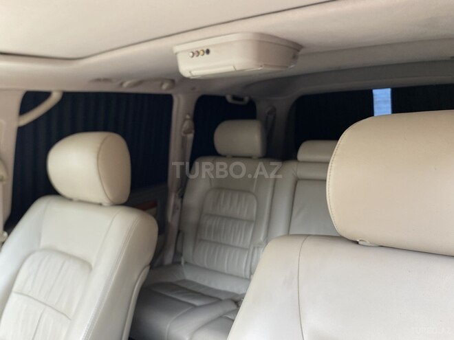 Lexus LX 470-19