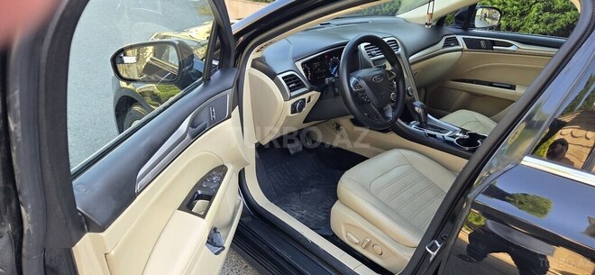 Ford Fusion (North America)-6