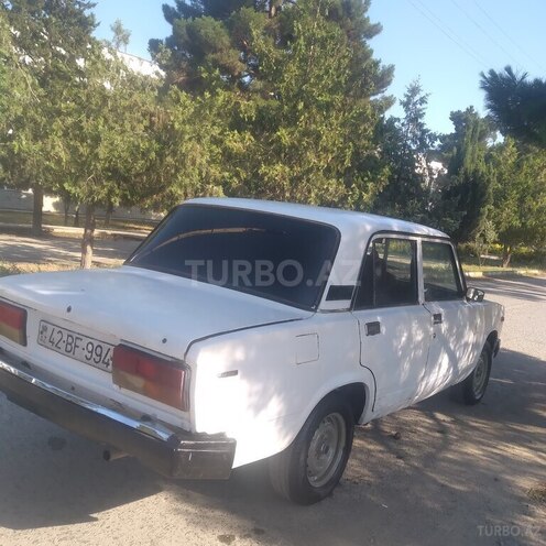 LADA (VAZ) 2107-10