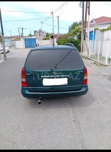 Opel Astra-3