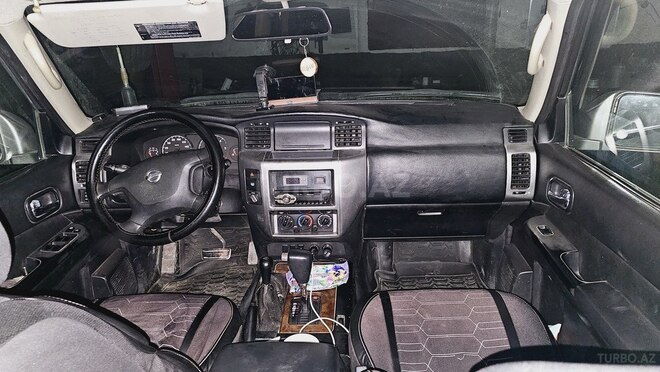 Nissan Patrol-13