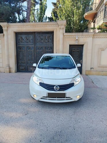 Nissan Note-1