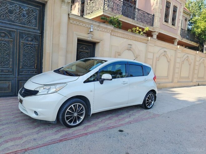 Nissan Note-13