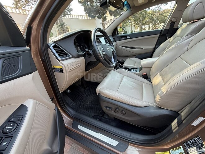 Hyundai Tucson-15