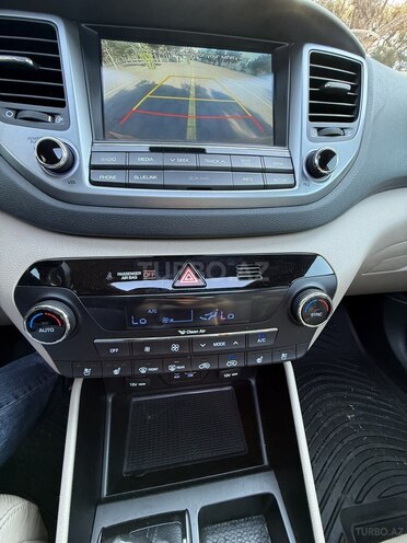 Hyundai Tucson-13