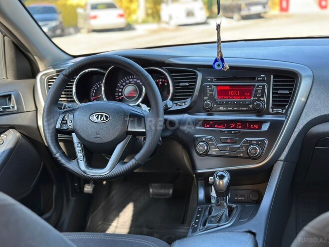 Kia Optima-10