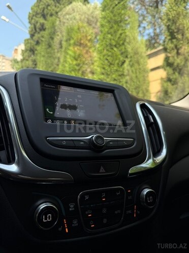 Chevrolet Equinox-8