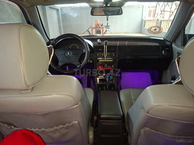 Mercedes C 200-4