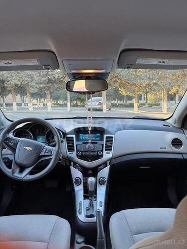 Chevrolet Cruze-8