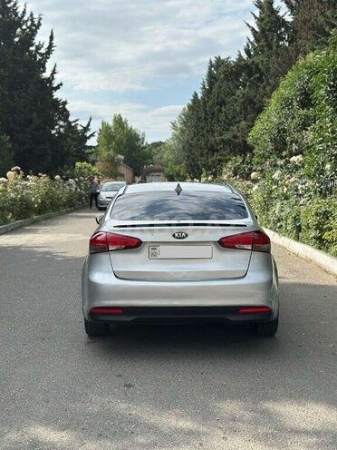 Kia Forte-4