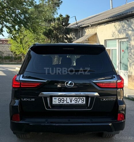Lexus LX 450d-11