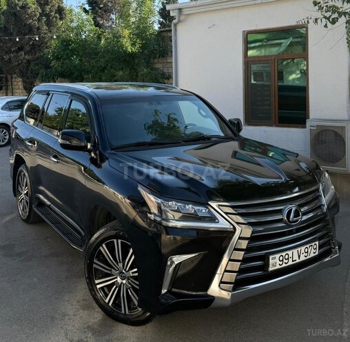 Lexus LX 450d-1