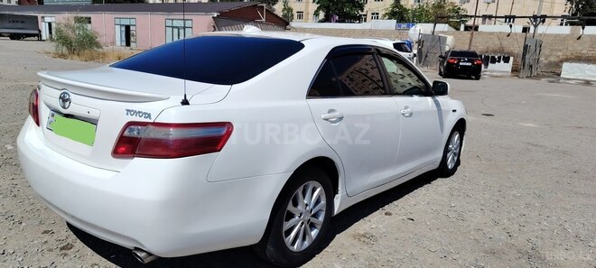 Toyota Camry-8