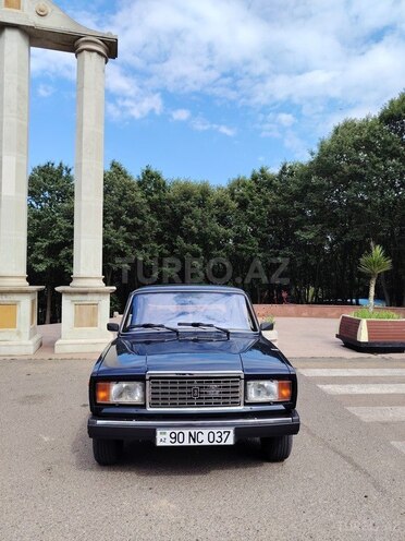 LADA (VAZ) 2107-1