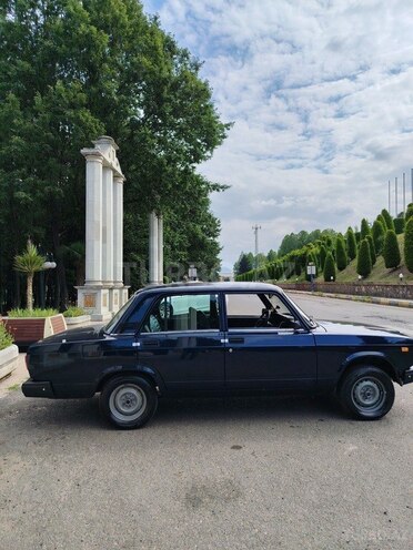 LADA (VAZ) 2107-8